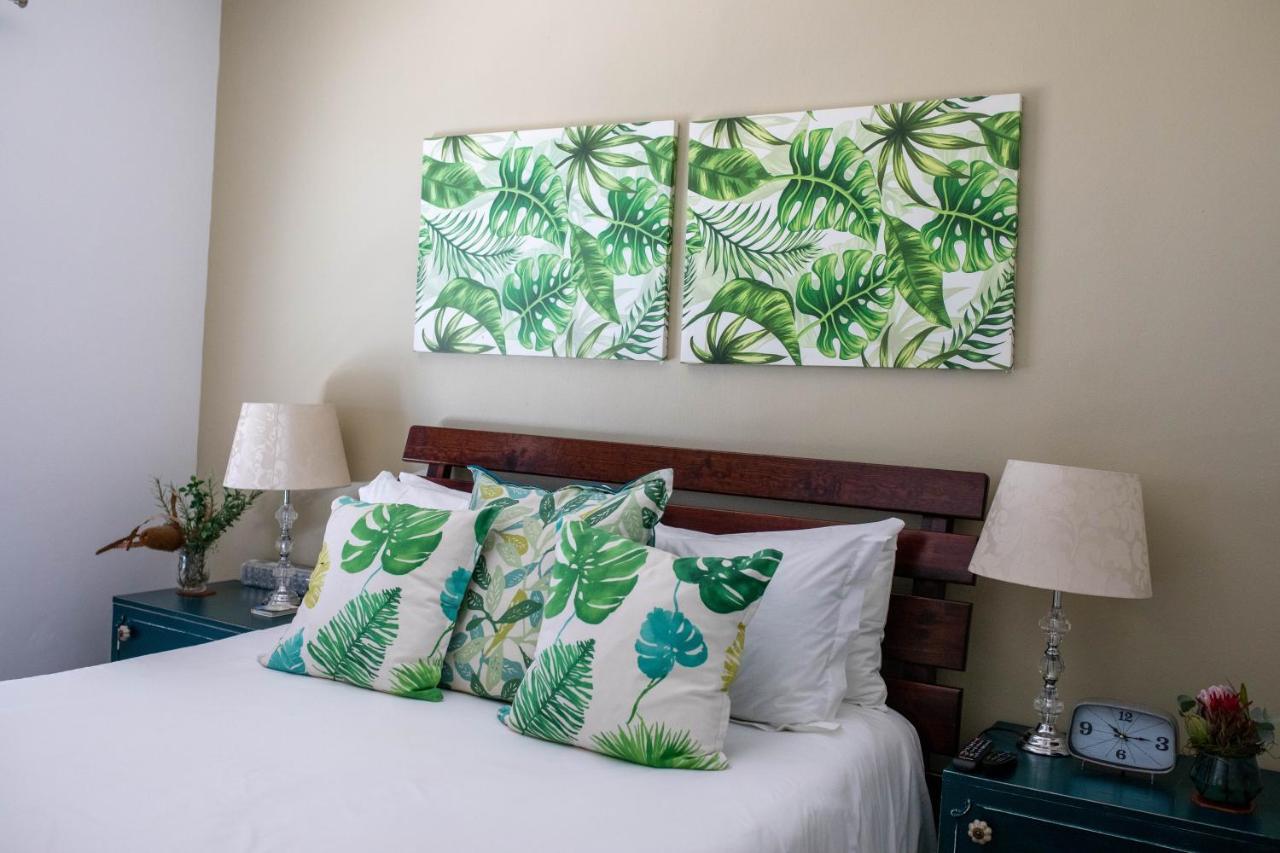 Stay At Friends Bettys Bay Exterior photo