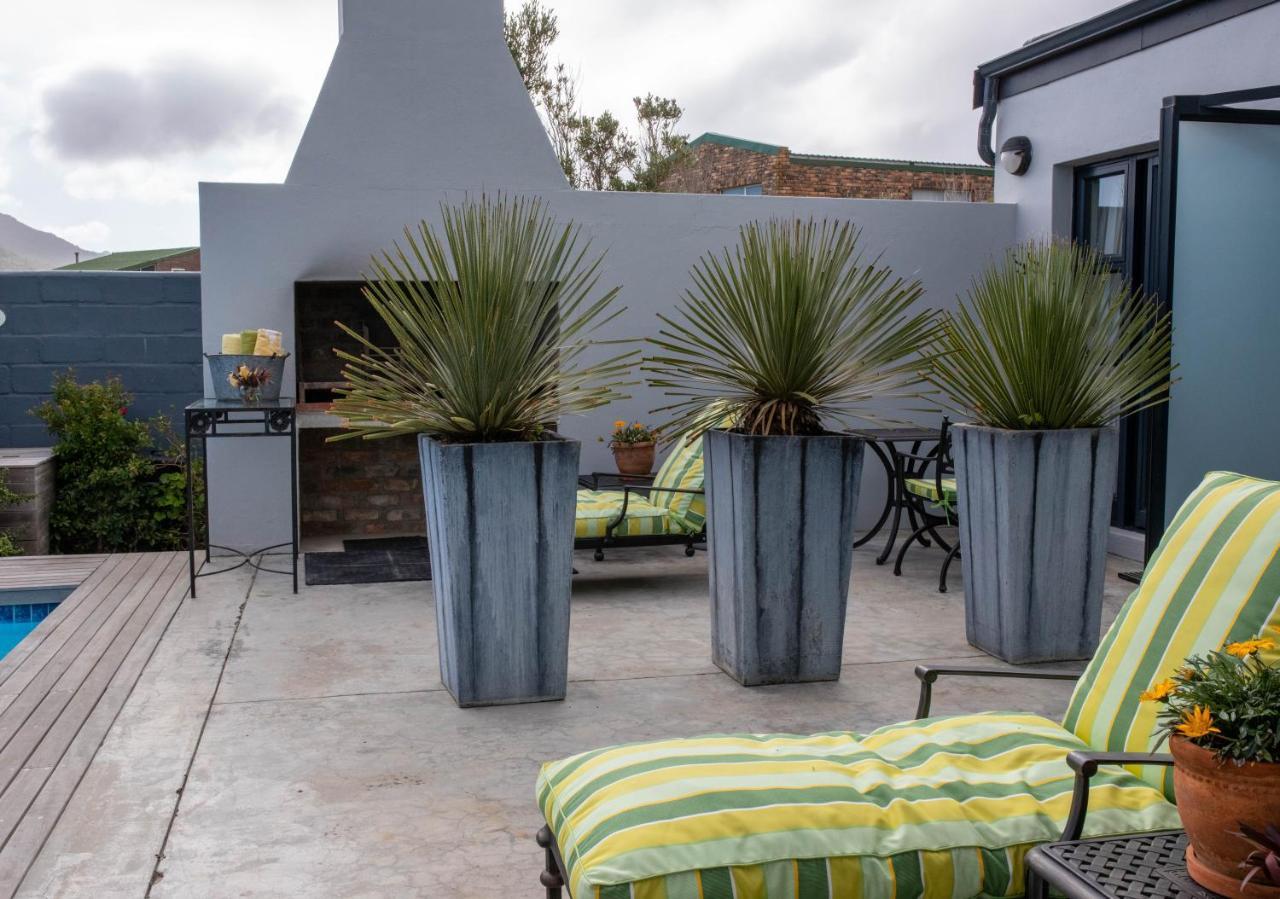 Stay At Friends Bettys Bay Exterior photo