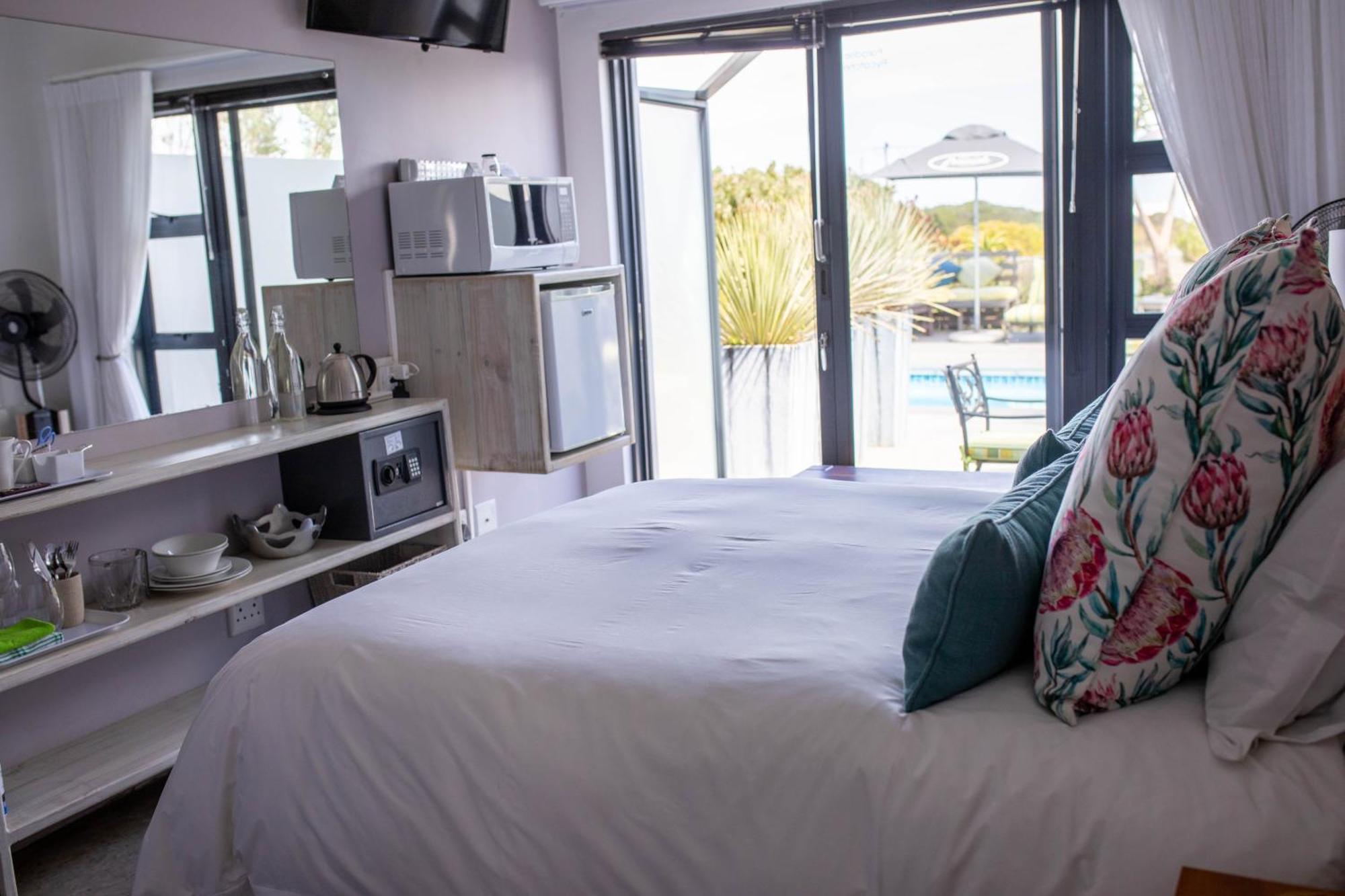 Stay At Friends Bettys Bay Room photo