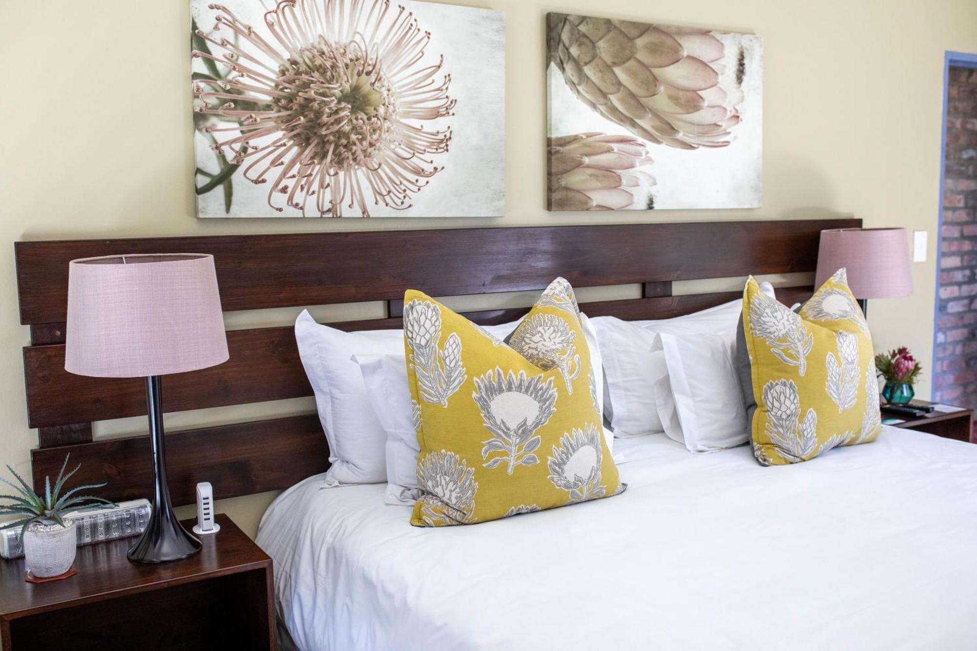 Stay At Friends Bettys Bay Room photo