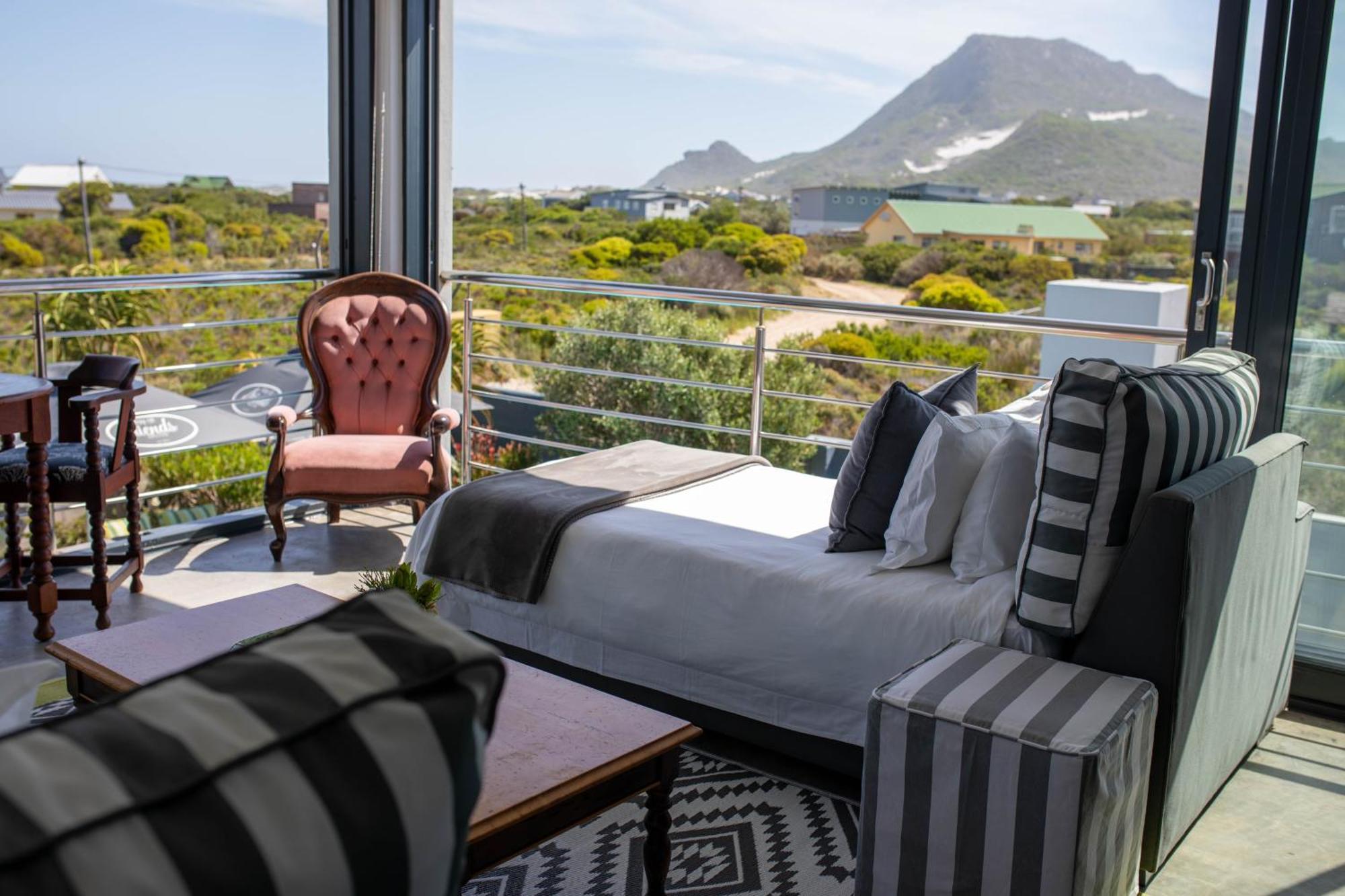 Stay At Friends Bettys Bay Room photo