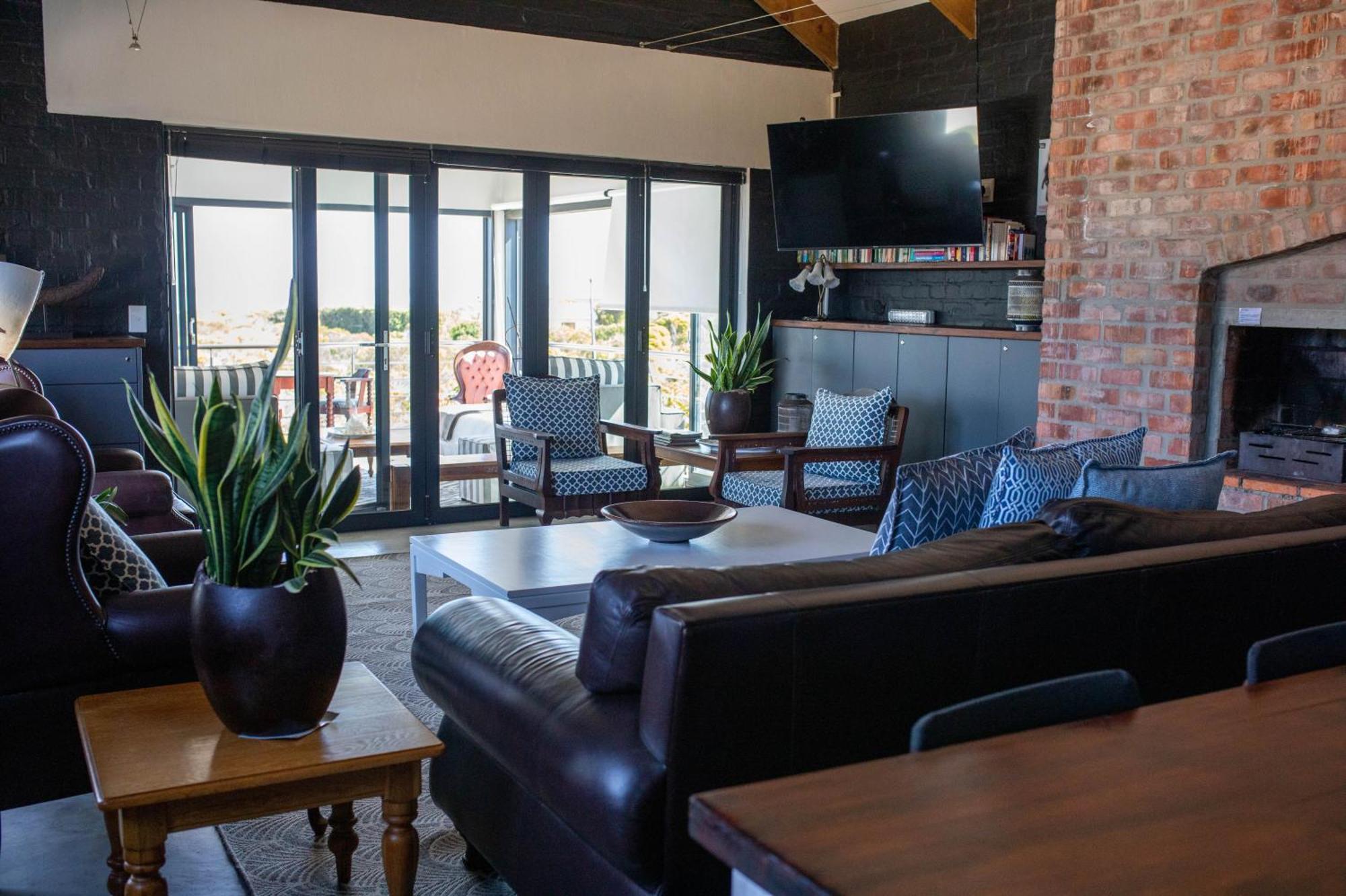Stay At Friends Bettys Bay Room photo