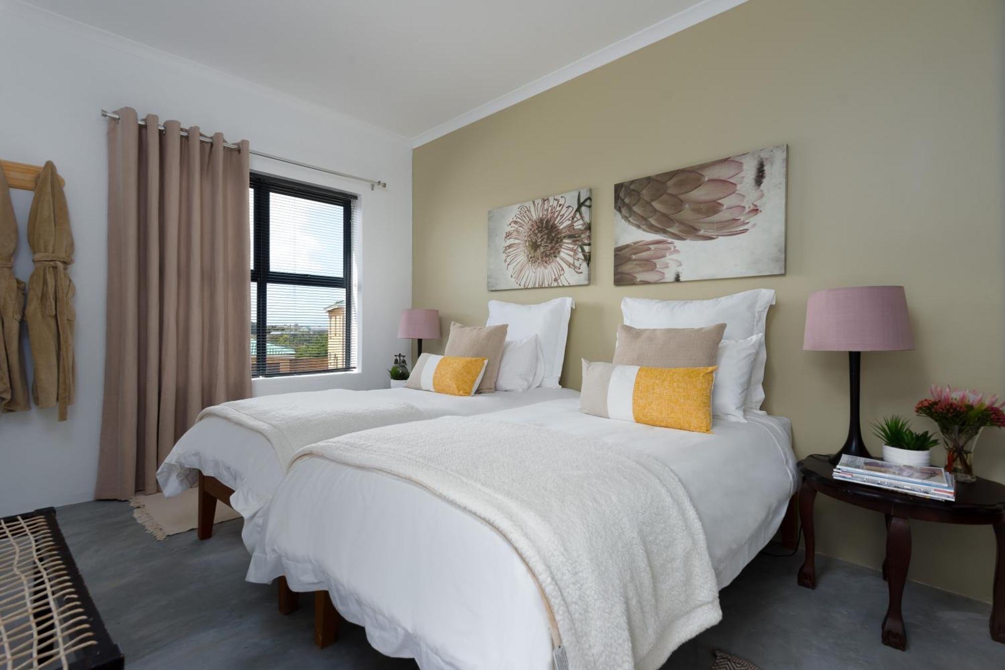 Stay At Friends Bettys Bay Room photo