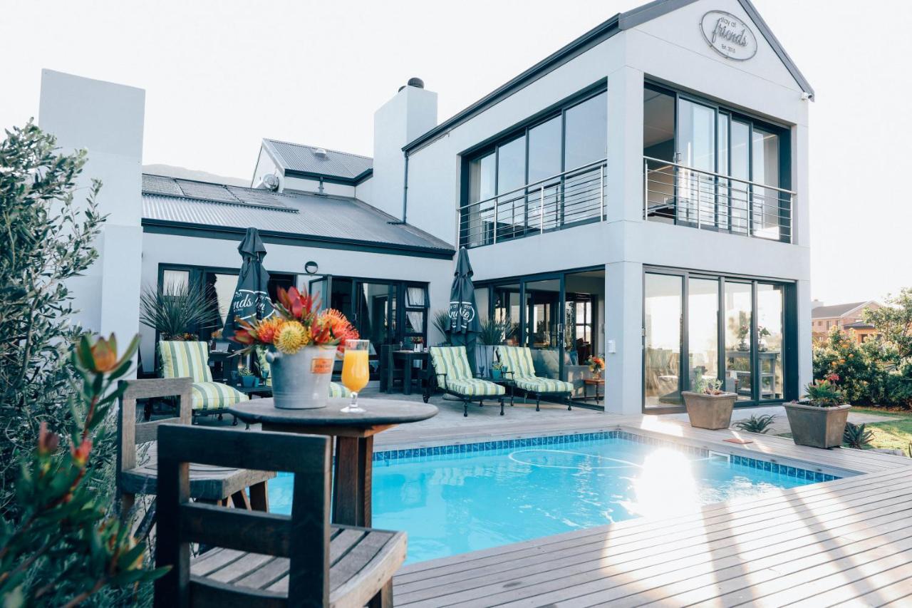 Stay At Friends Bettys Bay Exterior photo